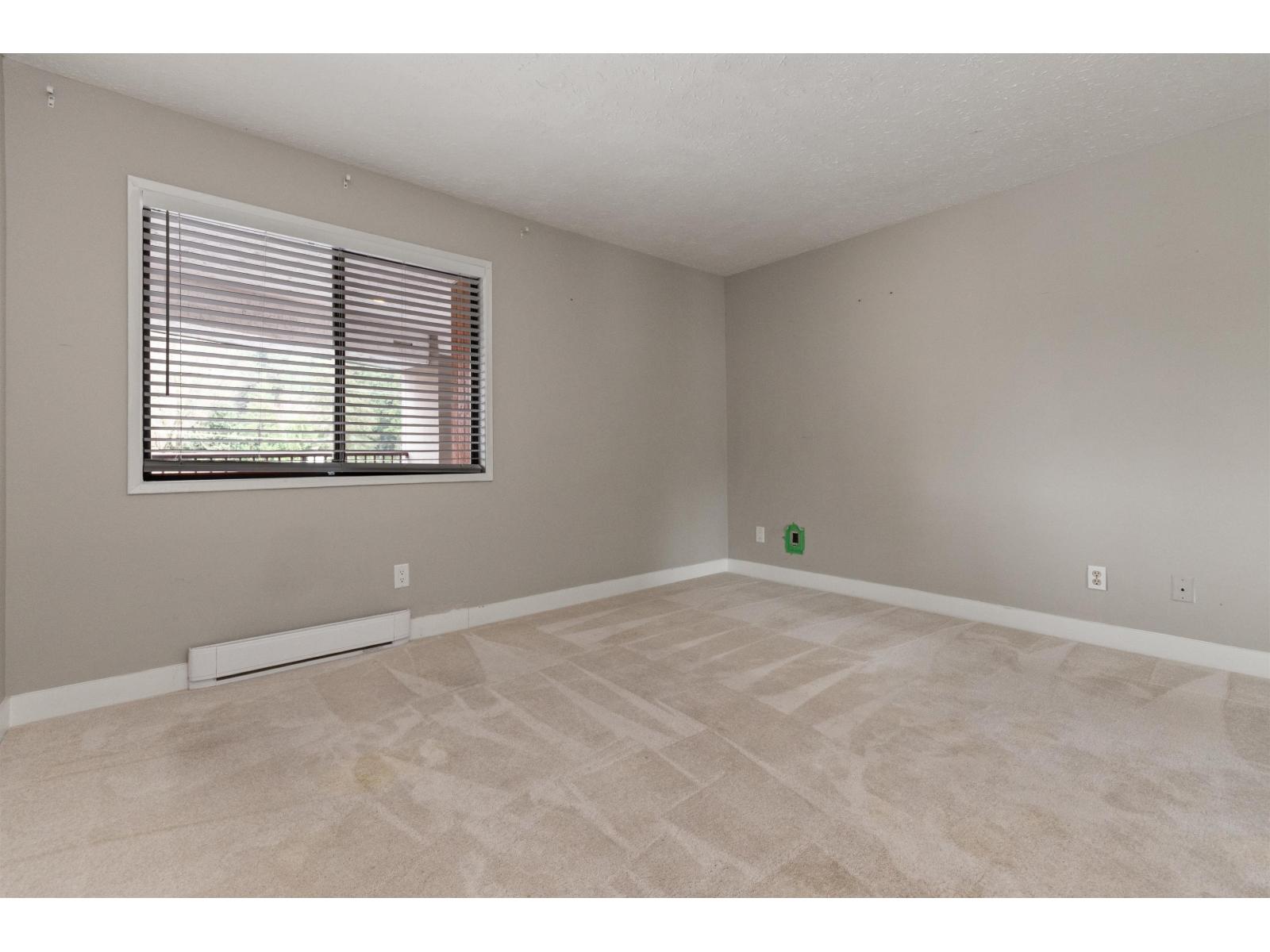 205 160 LILLOOET AVENUE, Harrison Hot Springs, Harrison Hot Springs