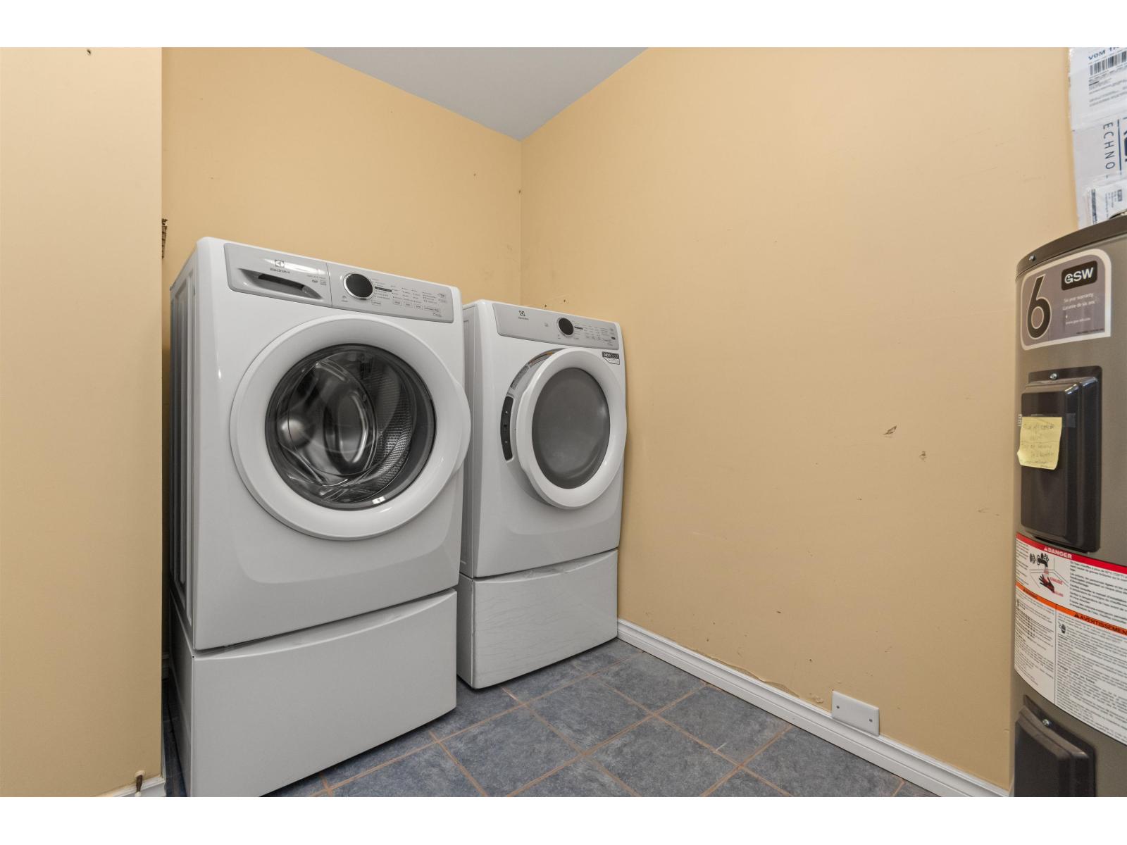 205 160 LILLOOET AVENUE, Harrison Hot Springs, Harrison Hot Springs