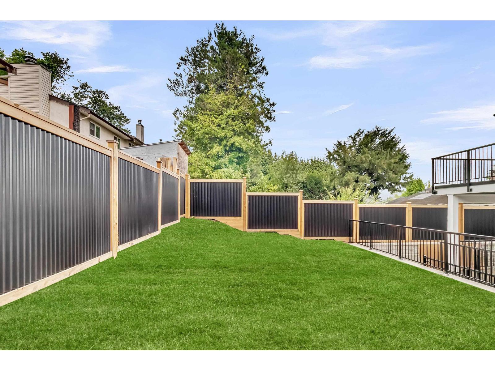 B 32729 FRASER CRESCENT, Mission