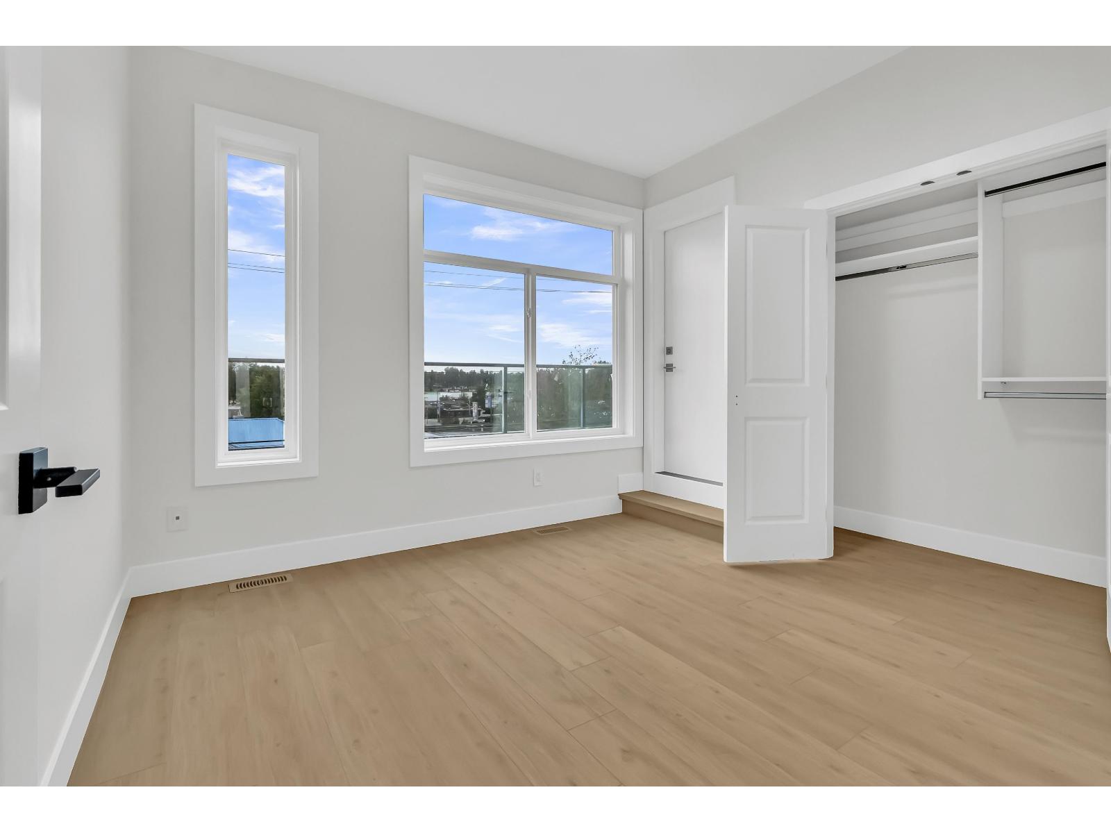 B 32729 FRASER CRESCENT, Mission