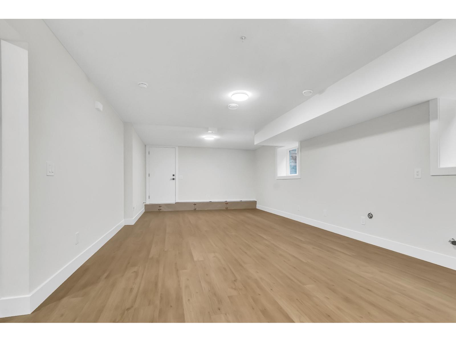 B 32729 FRASER CRESCENT, Mission