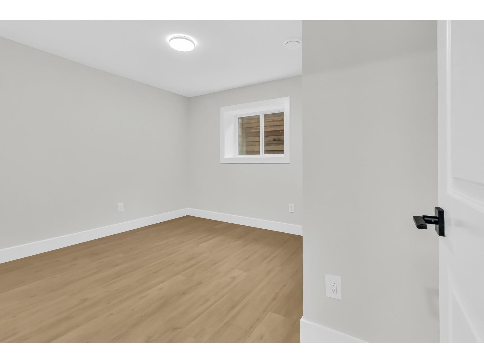 B 32729 FRASER CRESCENT, Mission