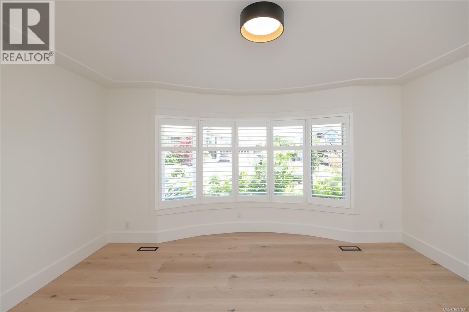 1547 Trumpeter Cres, Courtenay