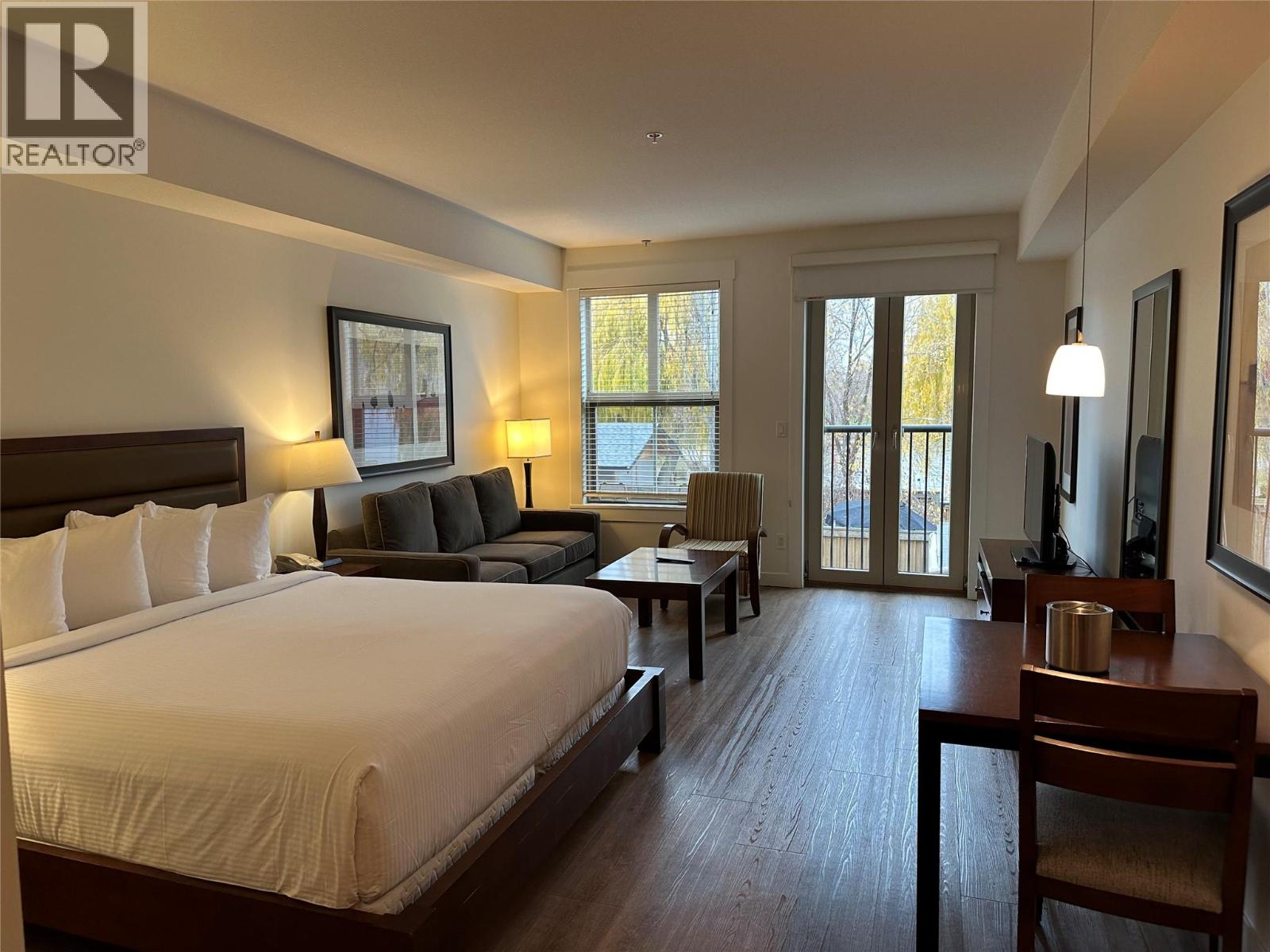 4200 LAKESHORE Drive Unit# 108, Osoyoos