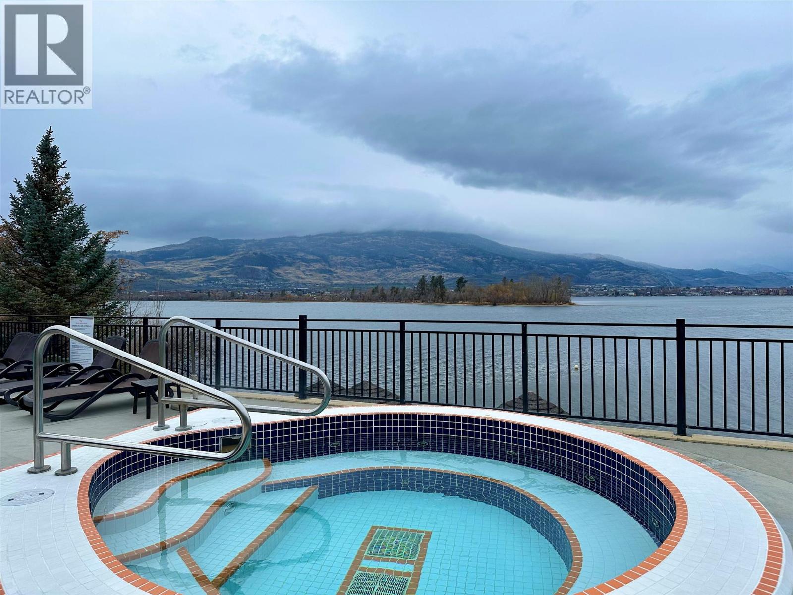 4200 LAKESHORE Drive Unit# 108, Osoyoos
