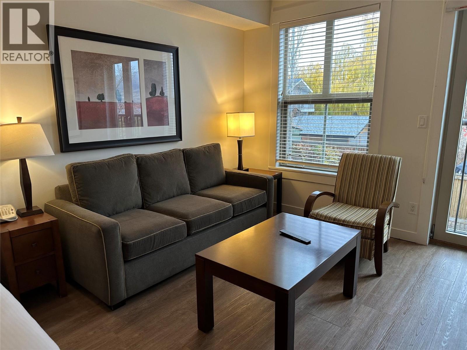 #108 4200 LAKESHORE Drive - 5