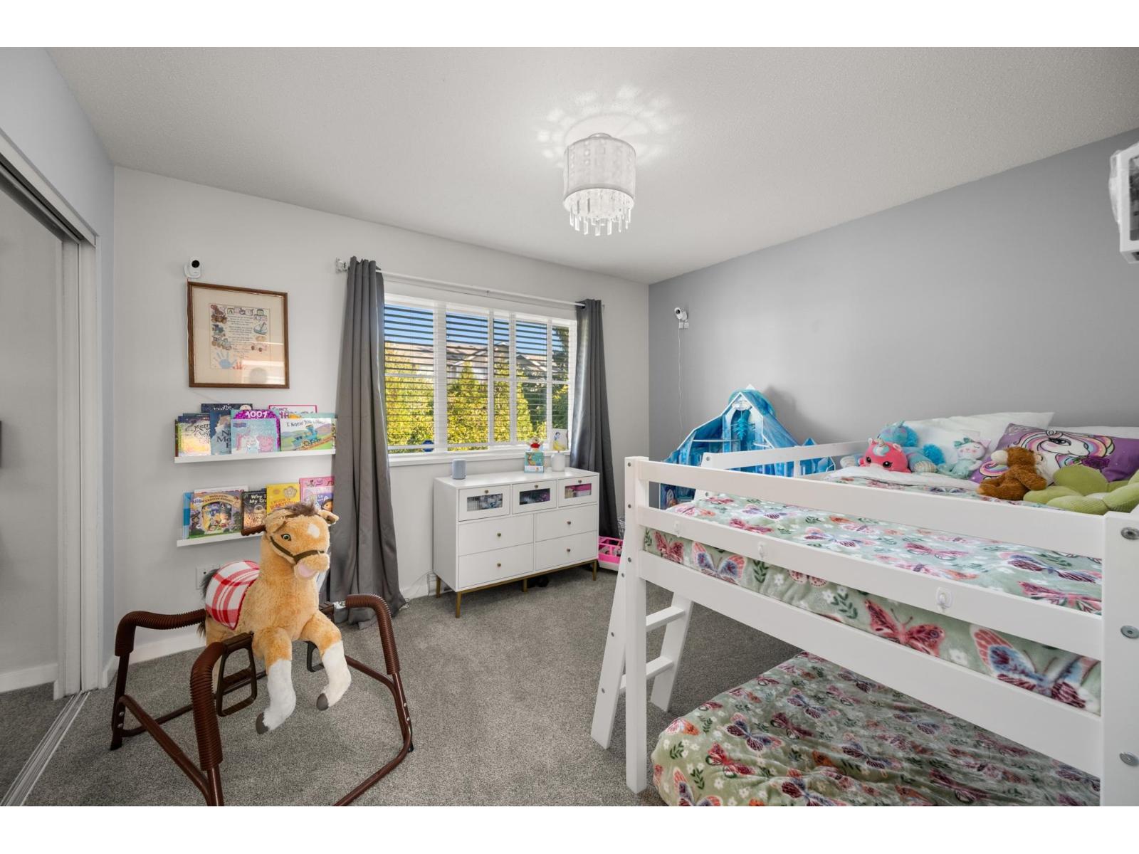 93 20460 66 AVENUE, Langley