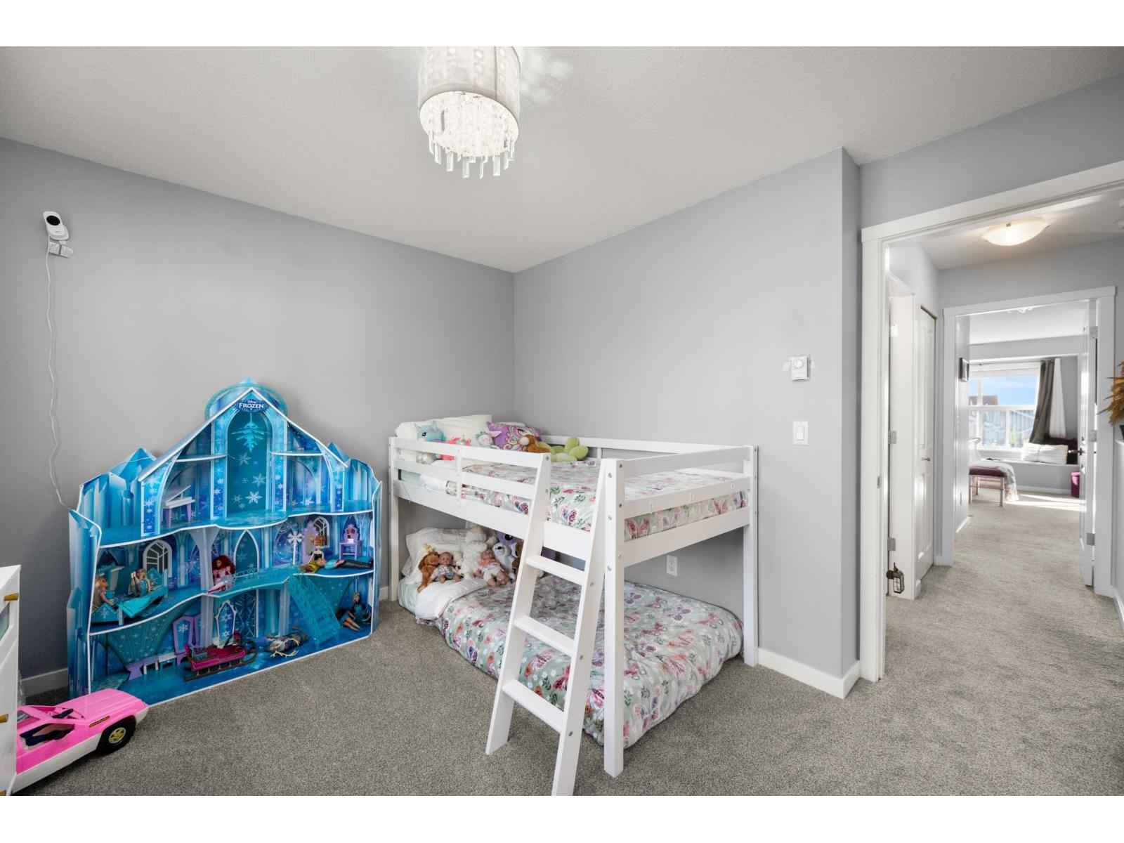 93 20460 66 AVENUE, Langley