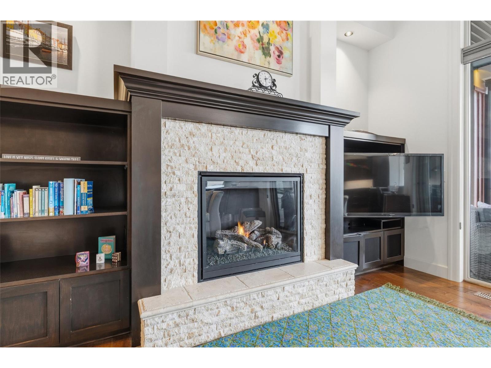  394 Prestwick Lane, Kelowna