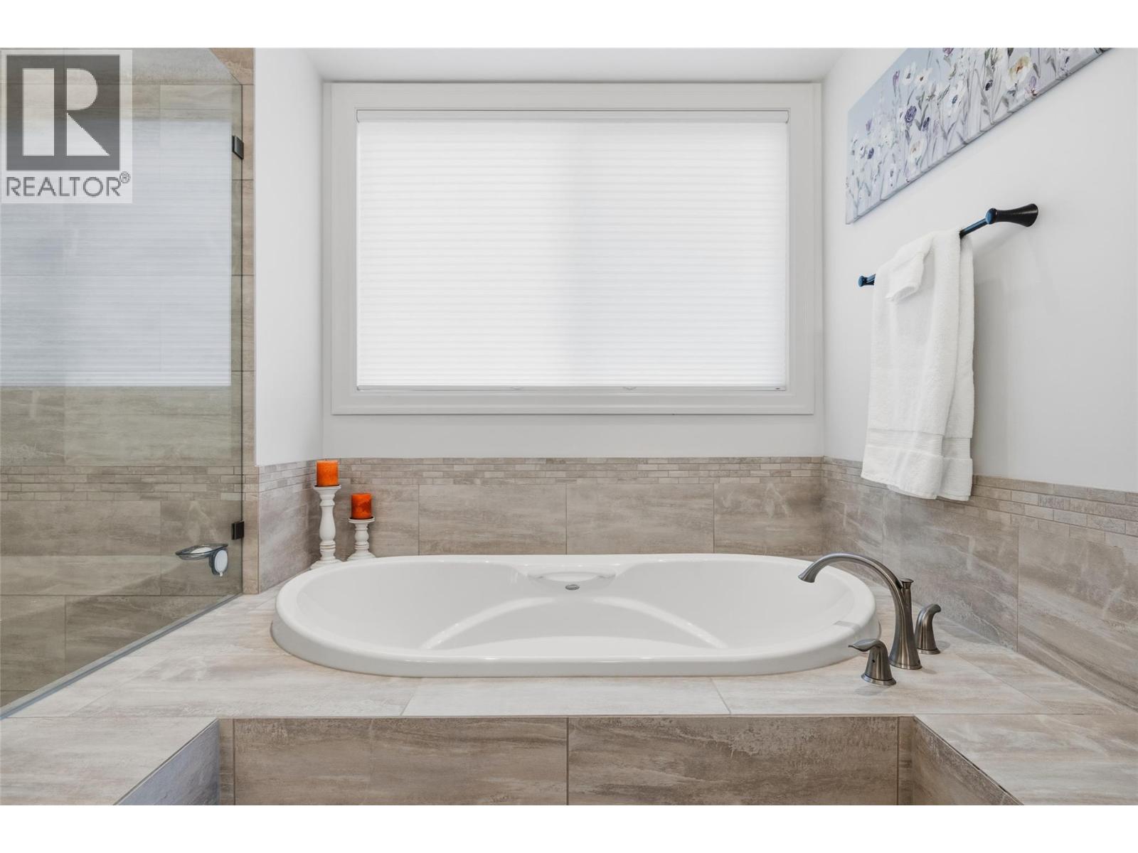  394 Prestwick Lane, Kelowna