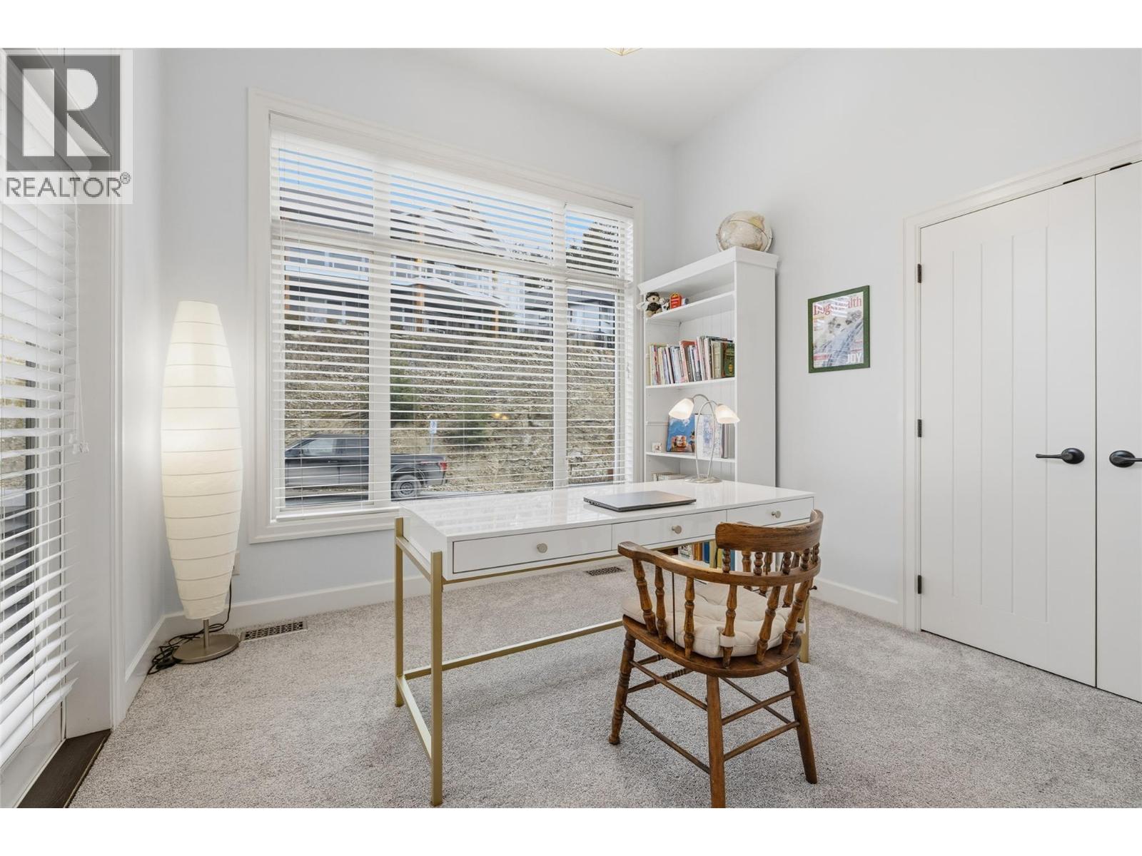  394 Prestwick Lane, Kelowna