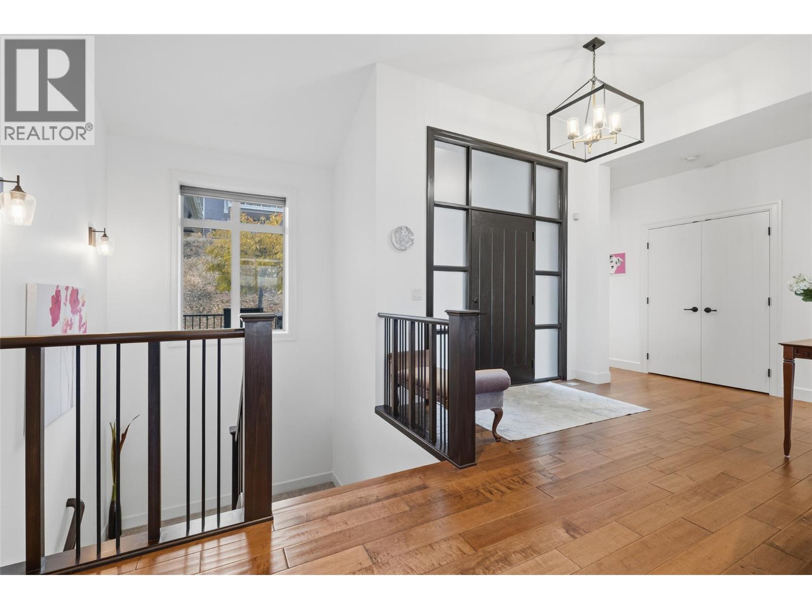  394 Prestwick Lane, Kelowna