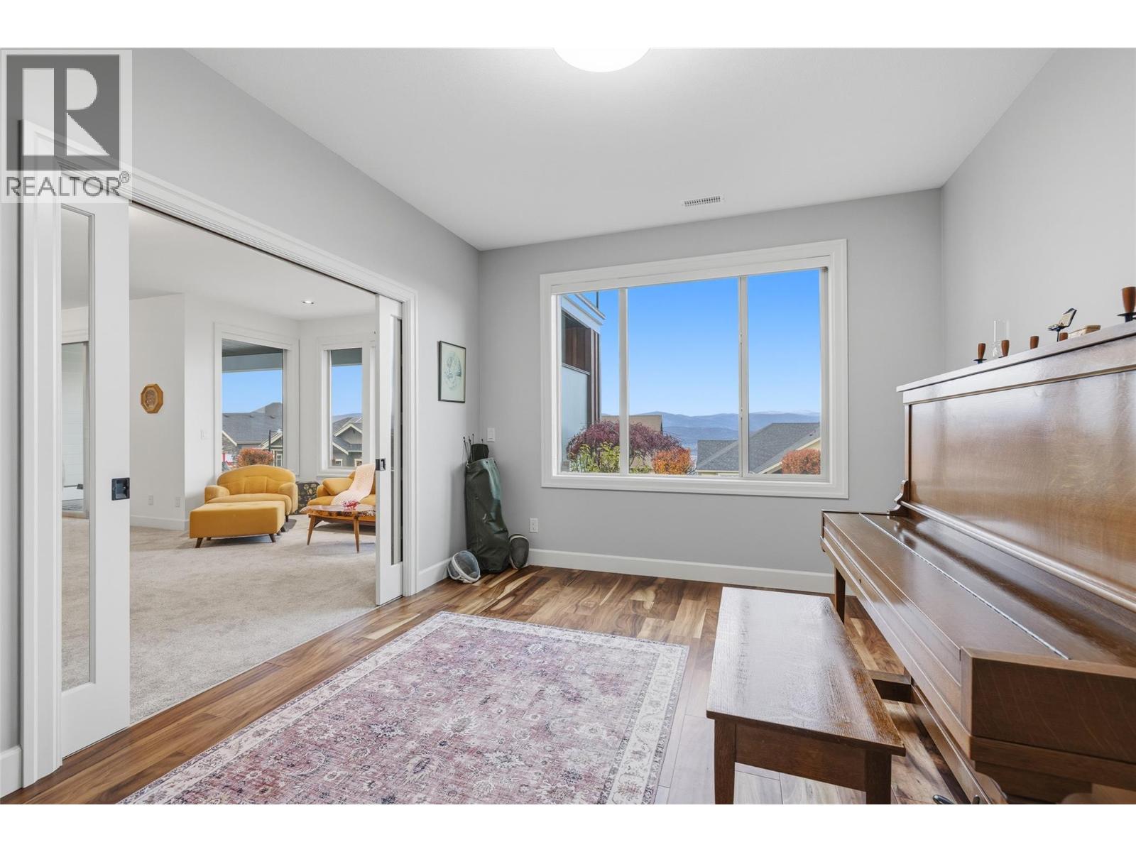  394 Prestwick Lane, Kelowna