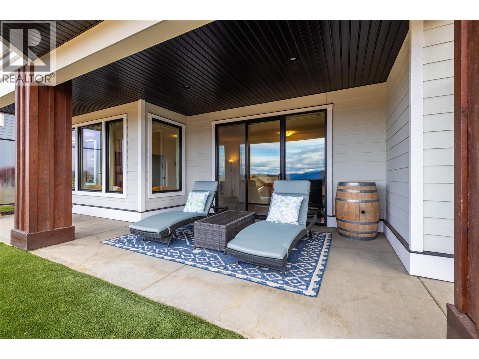  394 Prestwick Lane, Kelowna