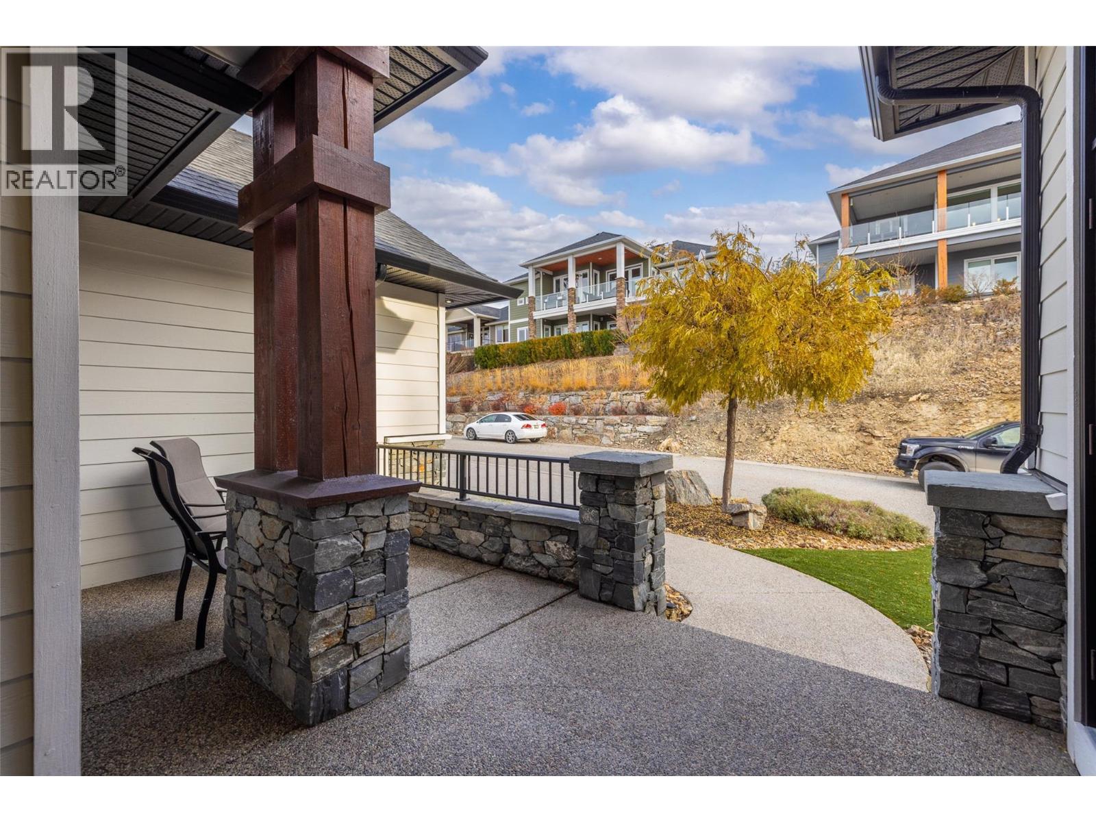  394 Prestwick Lane, Kelowna