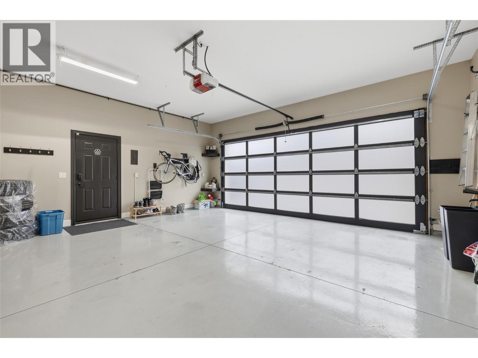  394 Prestwick Lane, Kelowna