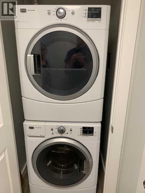 5027 40 Avenue SW, Calgary, Alberta