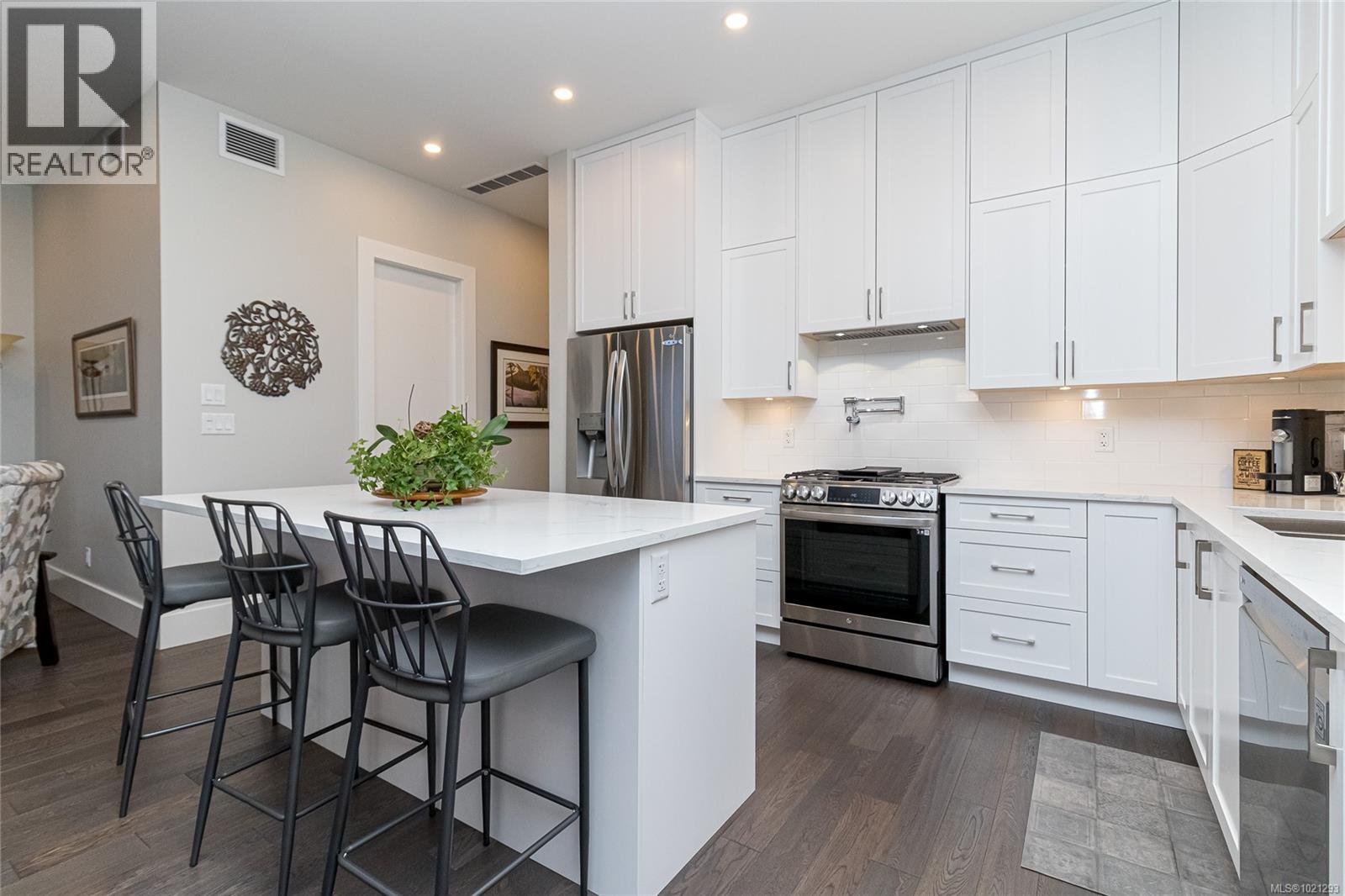  3412 Caldera Court, Langford