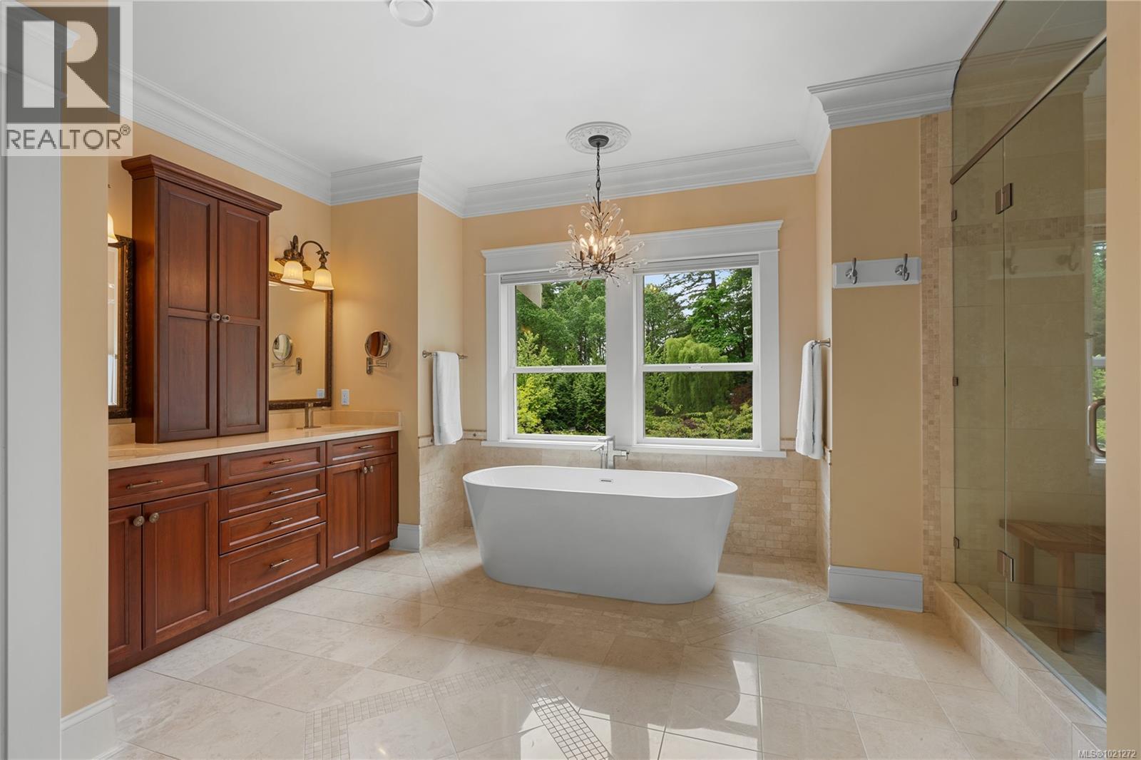  441 Glendower Road, Saanich