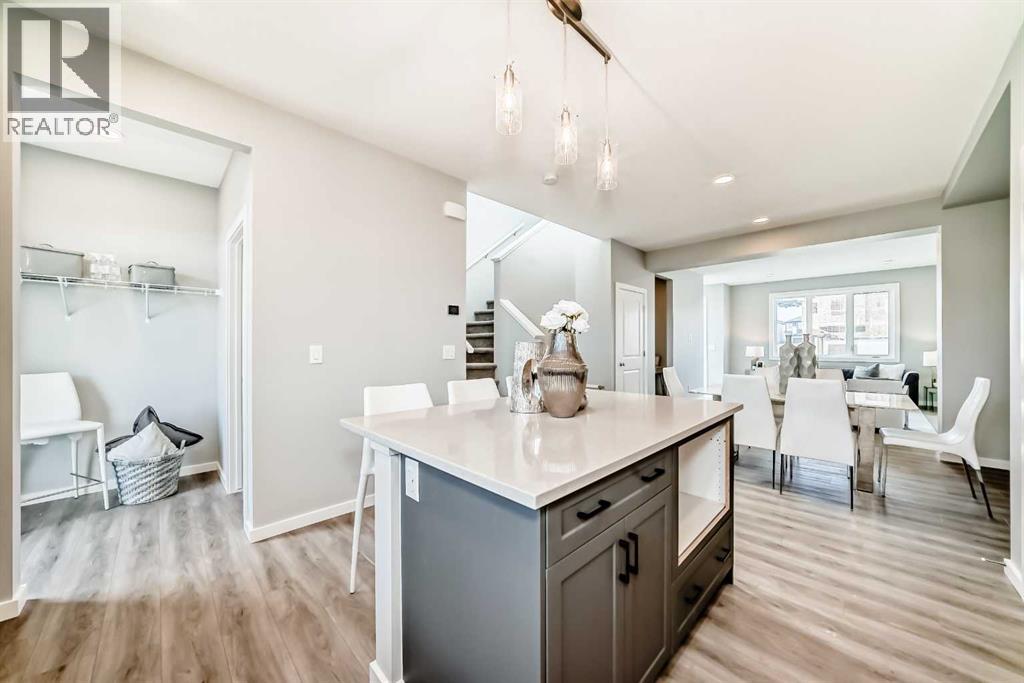 Single Family House for Sale in  Bartlett Way SE Rangeview Calgary 