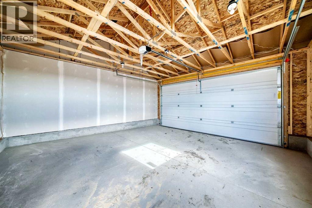 Single Family House for Sale in  Bartlett Way SE Rangeview Calgary 