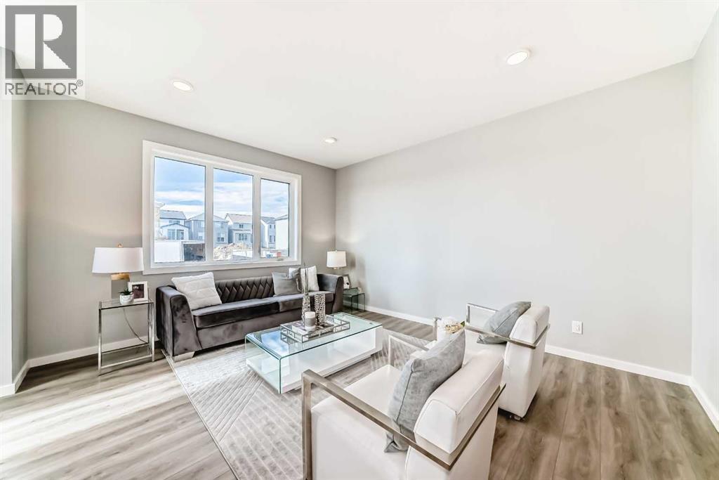 Single Family House for Sale in  Bartlett Way SE Rangeview Calgary 