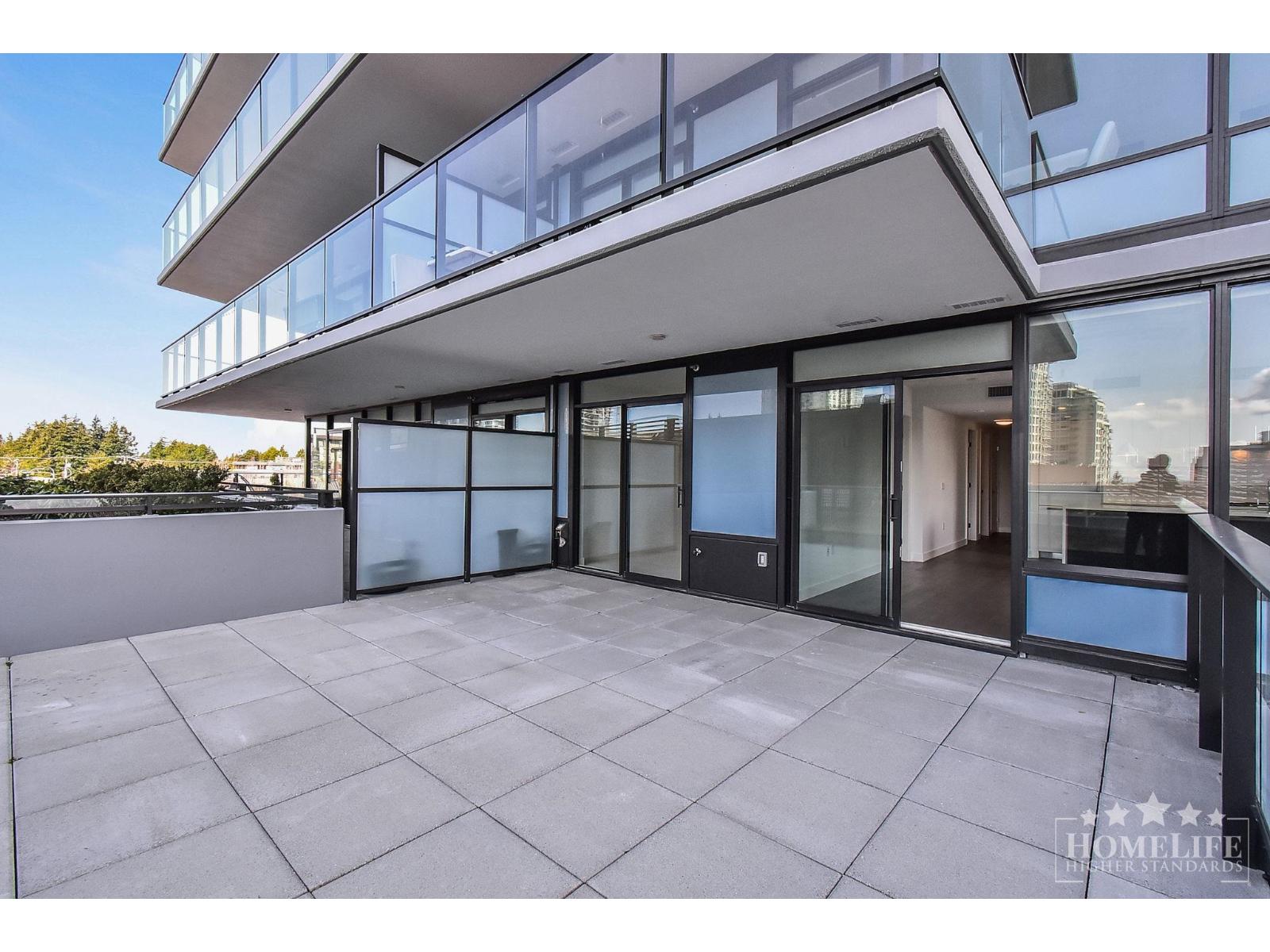 307 1588 JOHNSTON ROAD, White Rock