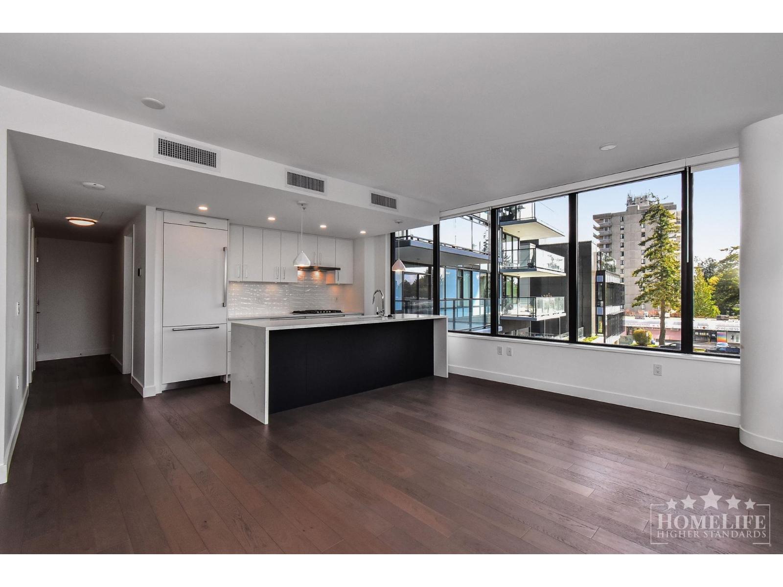 307 1588 JOHNSTON ROAD, White Rock