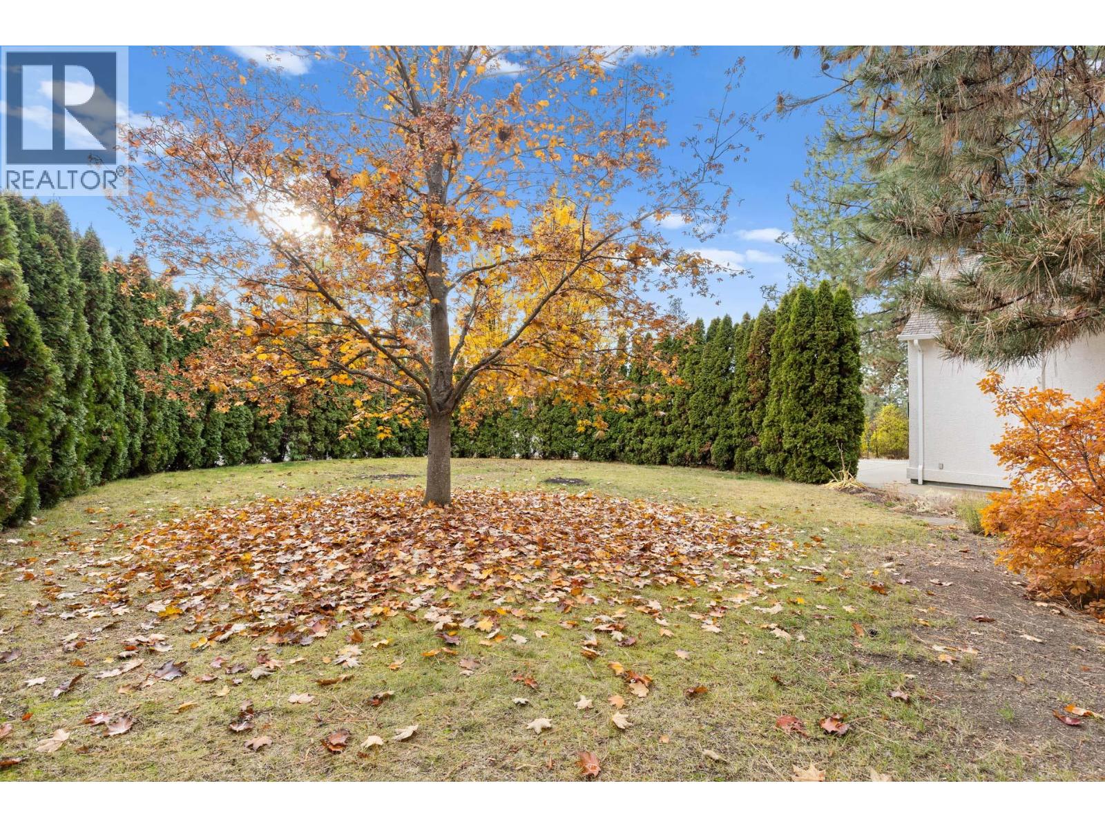  3932 Lakevale Place, Kelowna