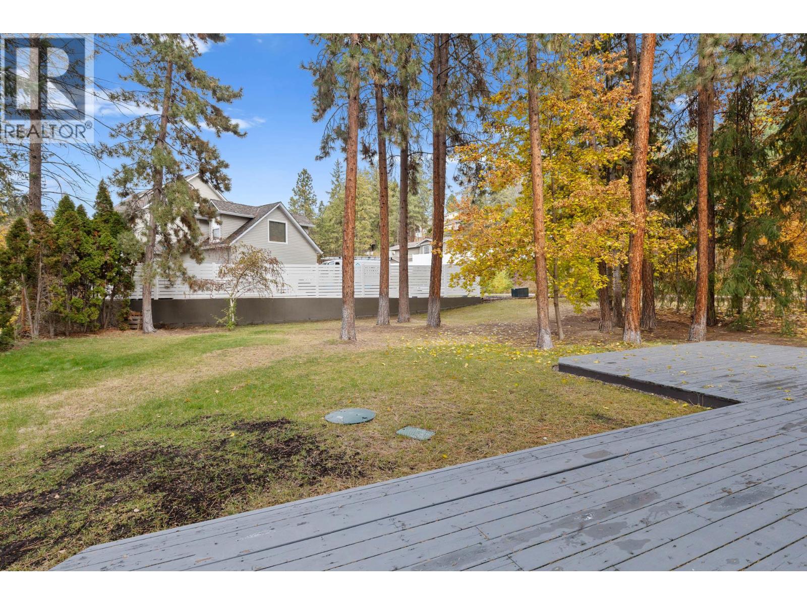  3932 Lakevale Place, Kelowna