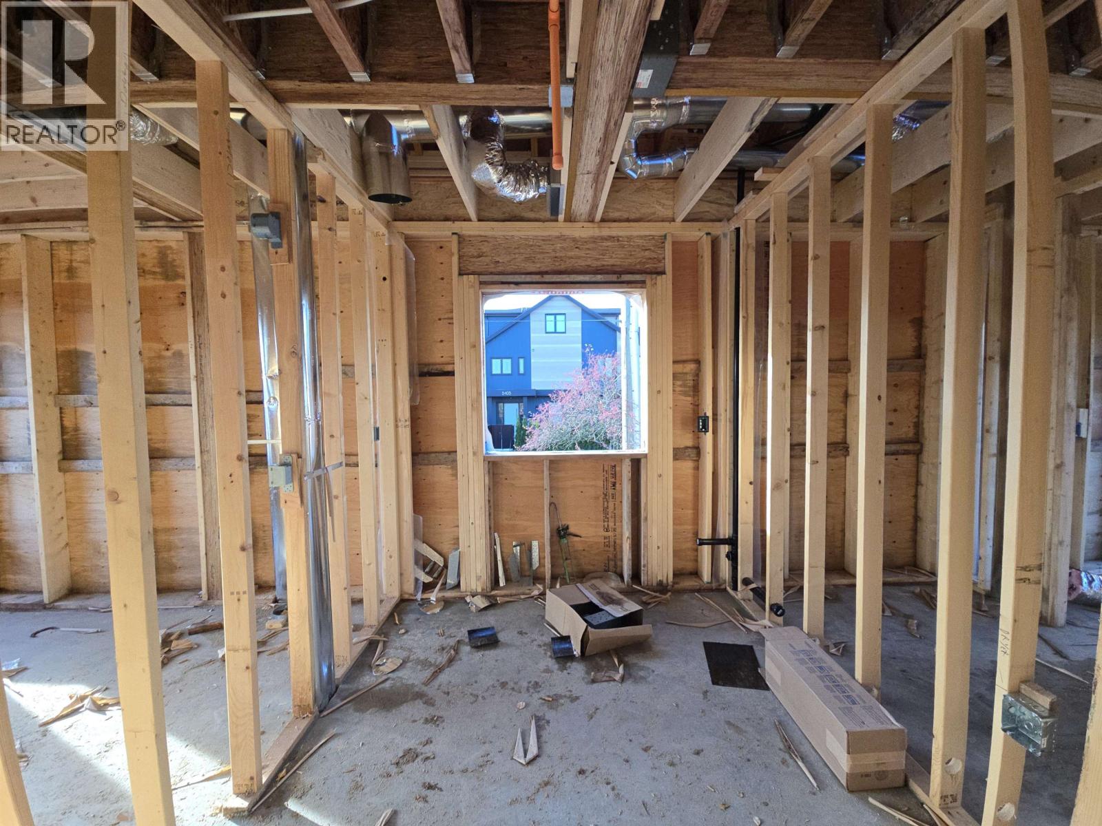 98 W 37TH AVENUE, Vancouver