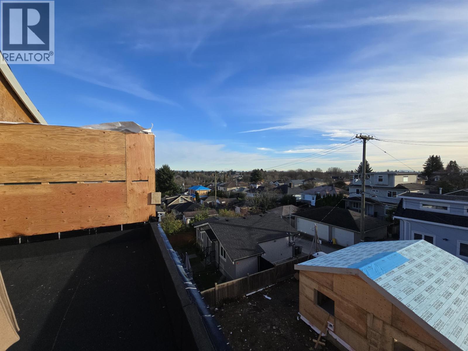 98 W 37TH AVENUE, Vancouver