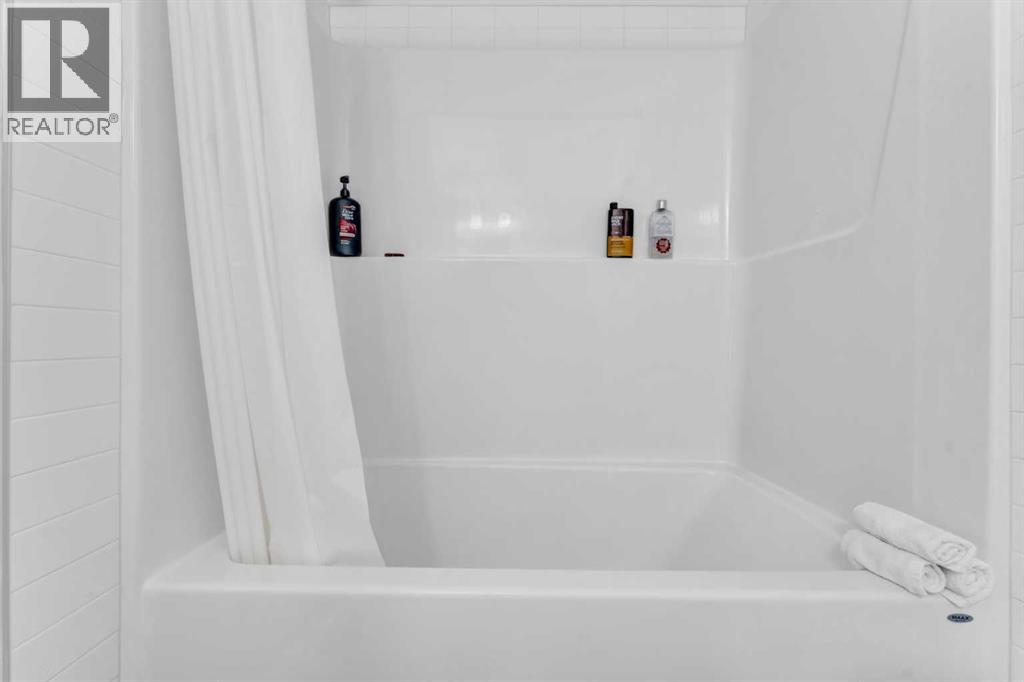 Single Family House for Sale in    Street NE Saddle Ridge Calgary 