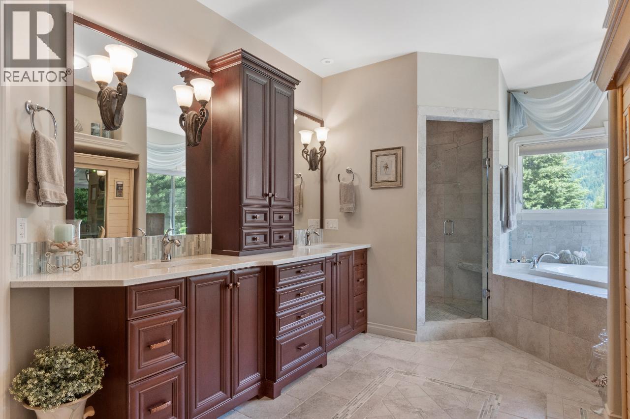 1480 NIGHTHAWK Drive - 32