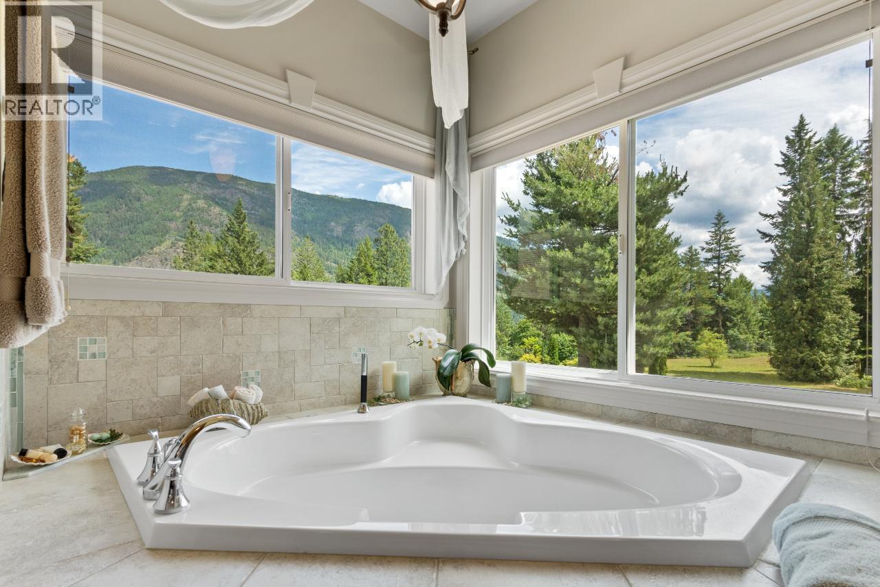 1480 NIGHTHAWK Drive - 33