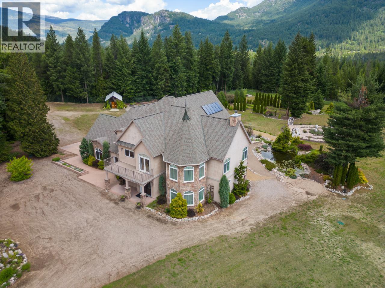 1480 NIGHTHAWK Drive, Castlegar