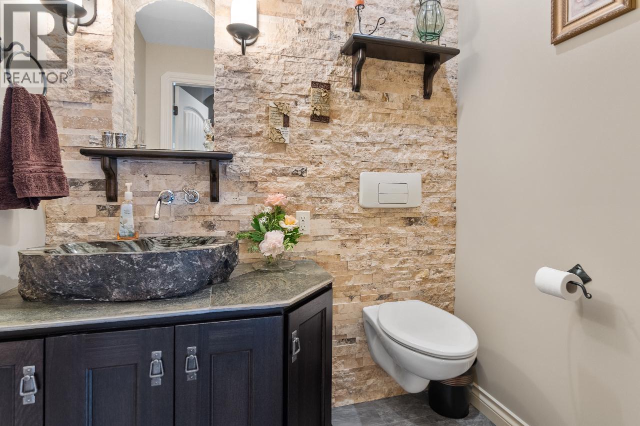 1480 NIGHTHAWK Drive, Castlegar