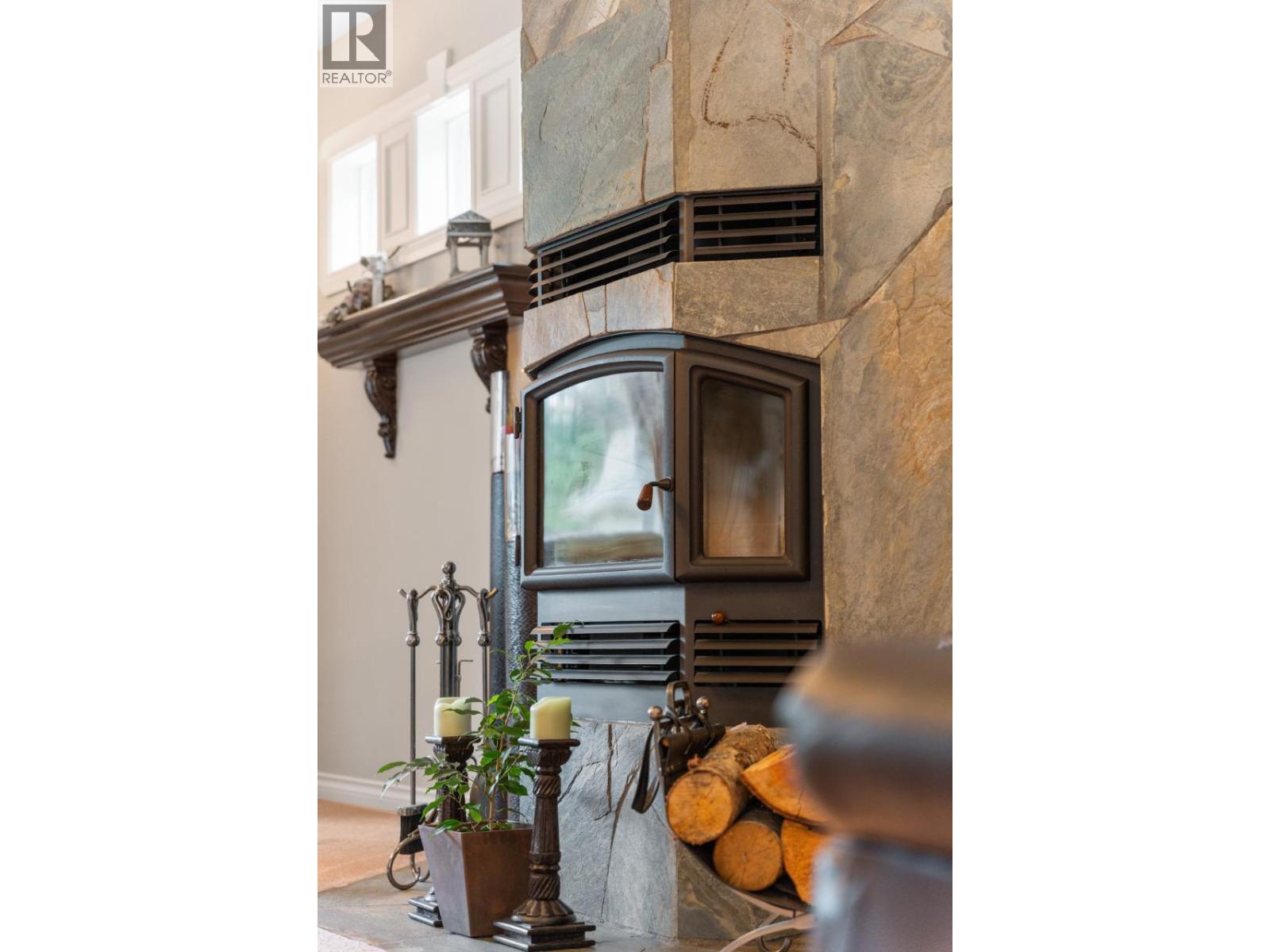 1480 NIGHTHAWK Drive, Castlegar