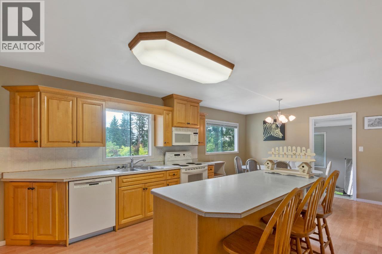 1480 NIGHTHAWK Drive, Castlegar