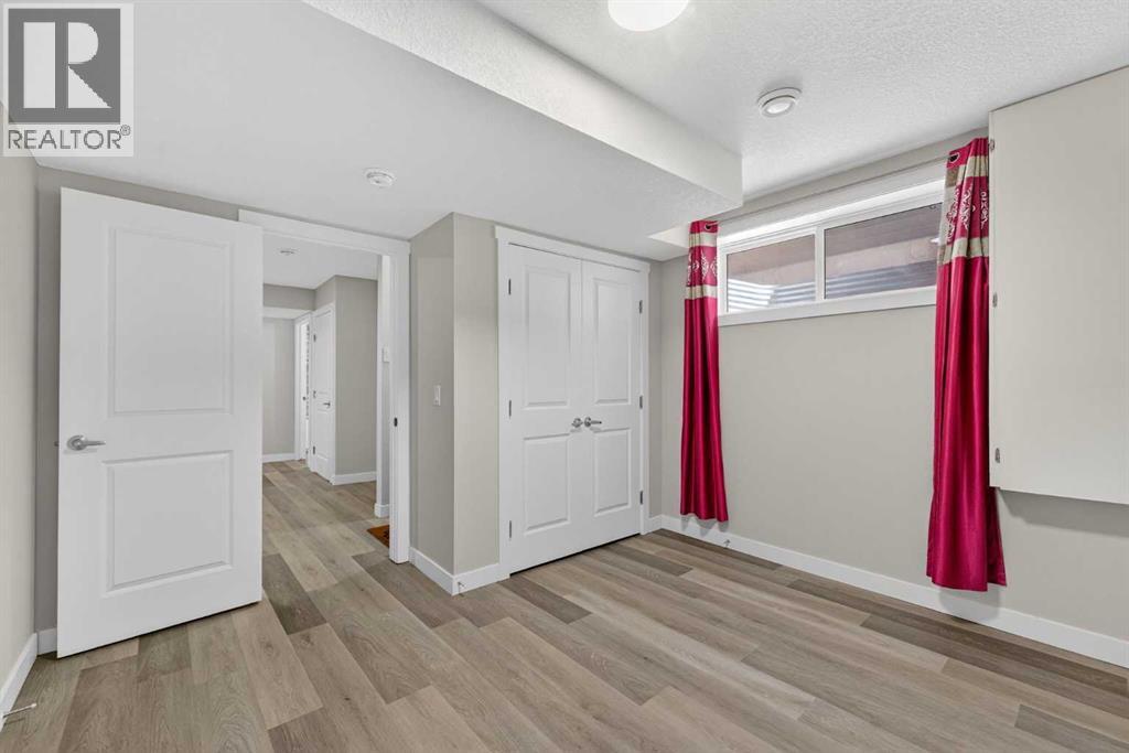 Single Family House for Sale in  Savanna Drive NE Saddle Ridge Calgary 