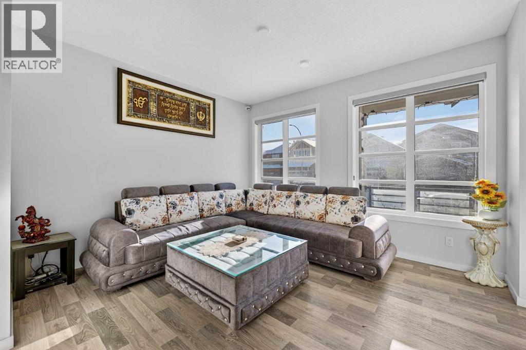 18 Savanna Drive NE, Calgary, Alberta