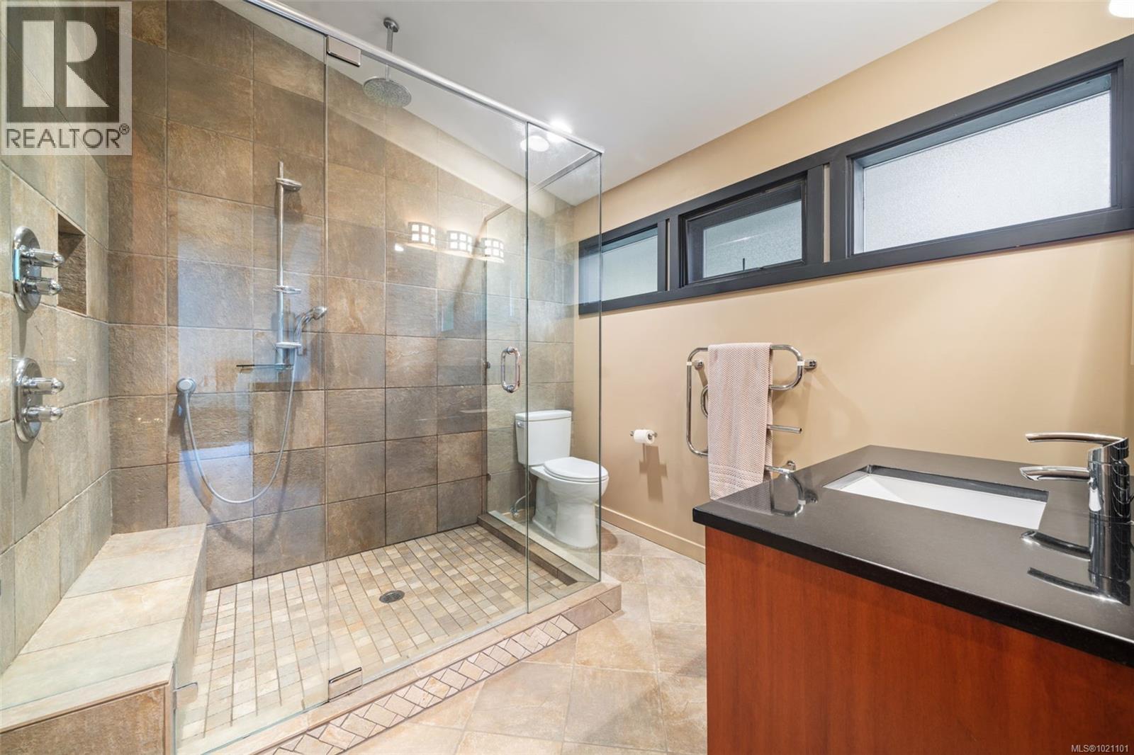  2923 Mt. Baker View Road, Saanich