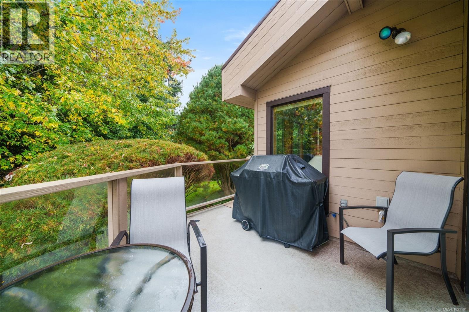  2923 Mt. Baker View Road, Saanich