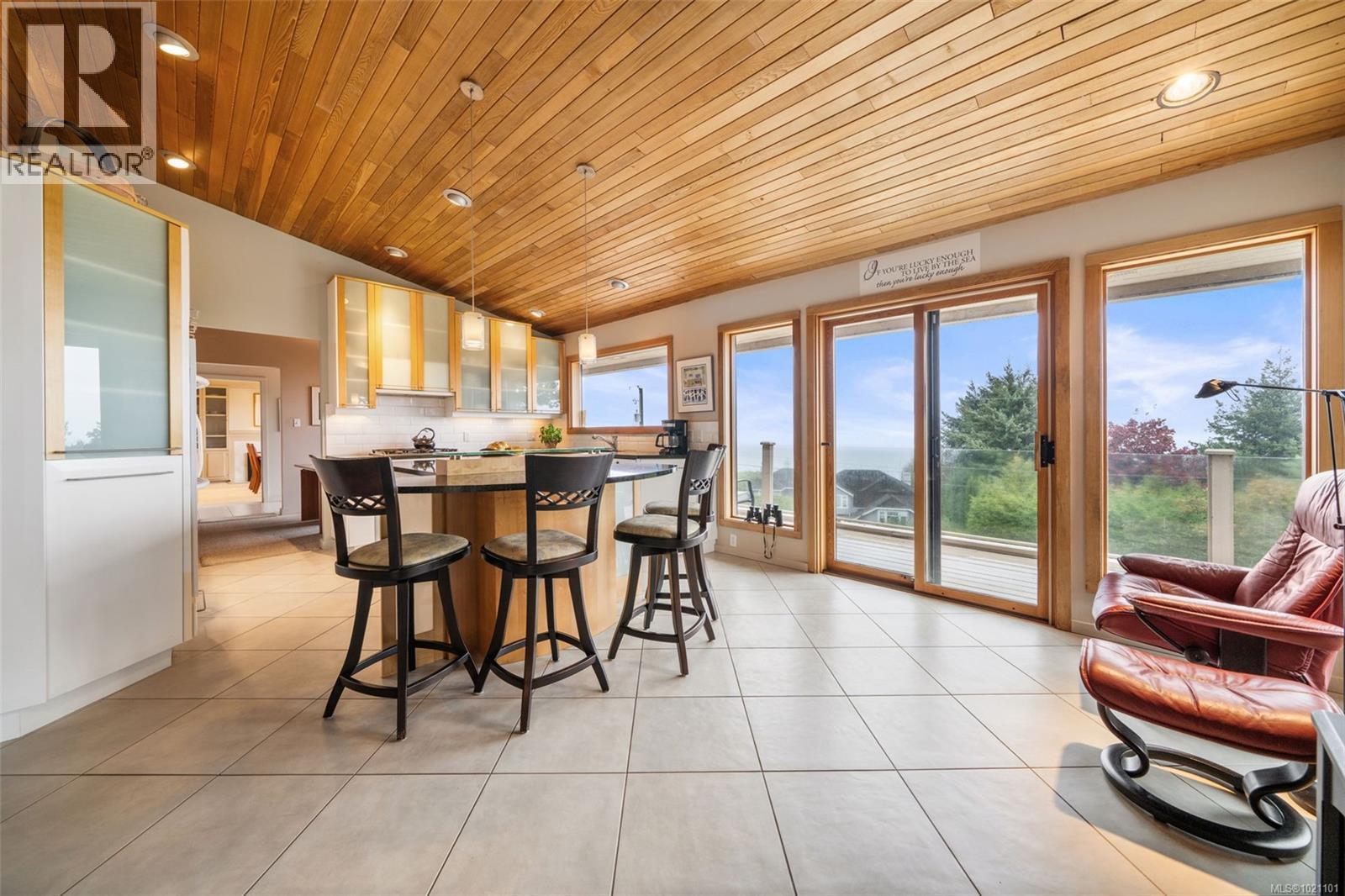  2923 Mt. Baker View Road, Saanich