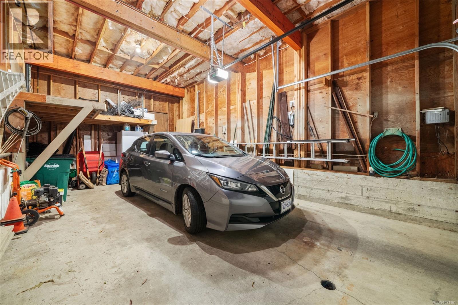  2923 Mt. Baker View Road, Saanich