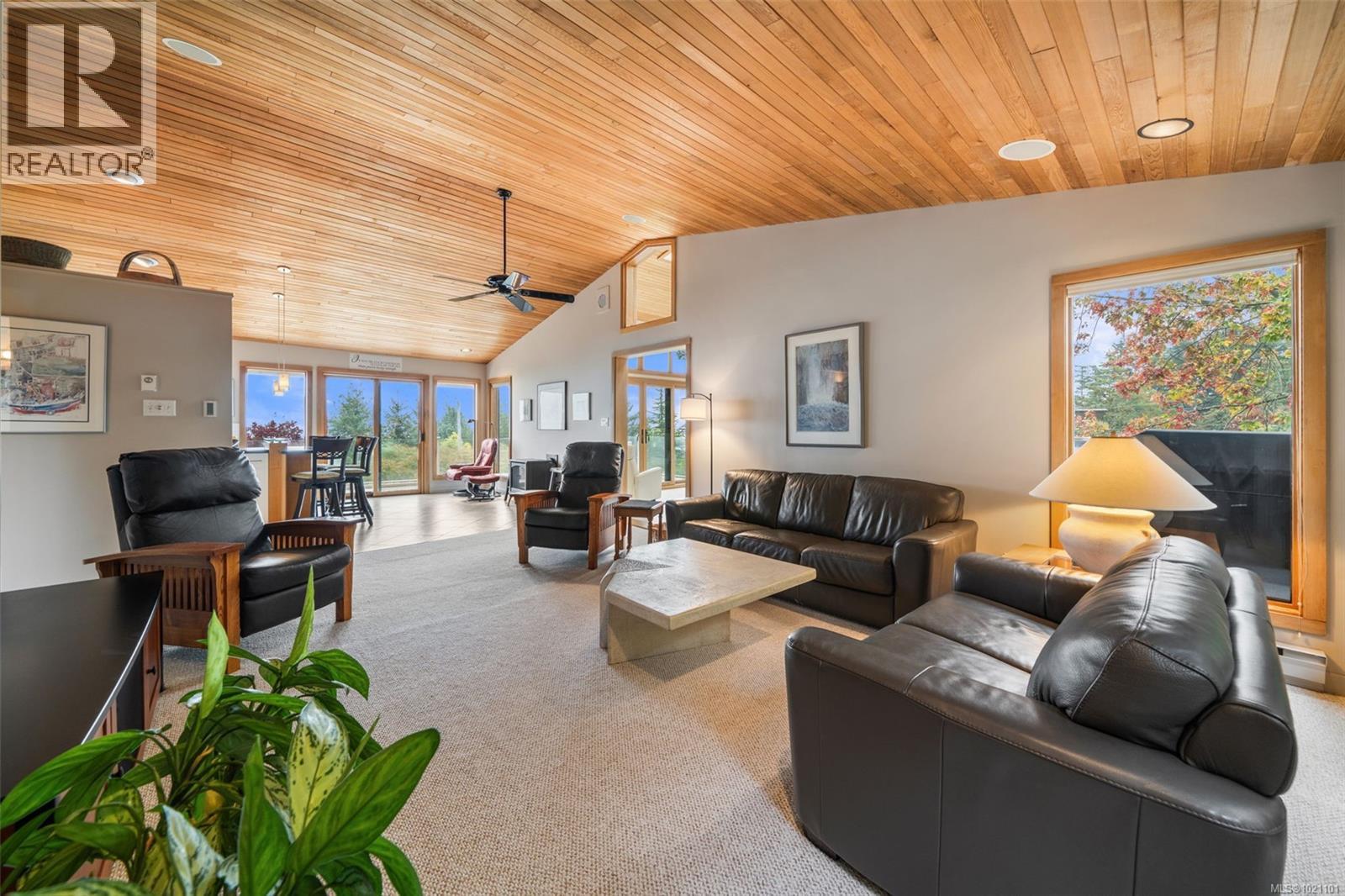  2923 Mt. Baker View Road, Saanich