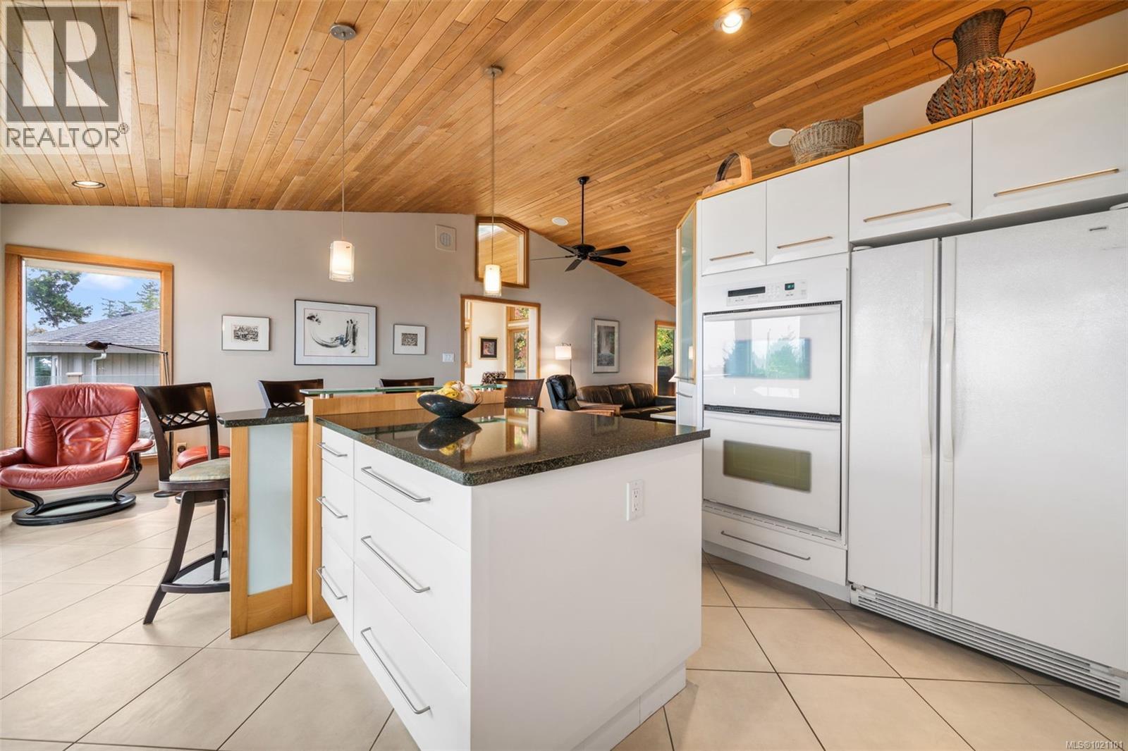  2923 Mt. Baker View Road, Saanich