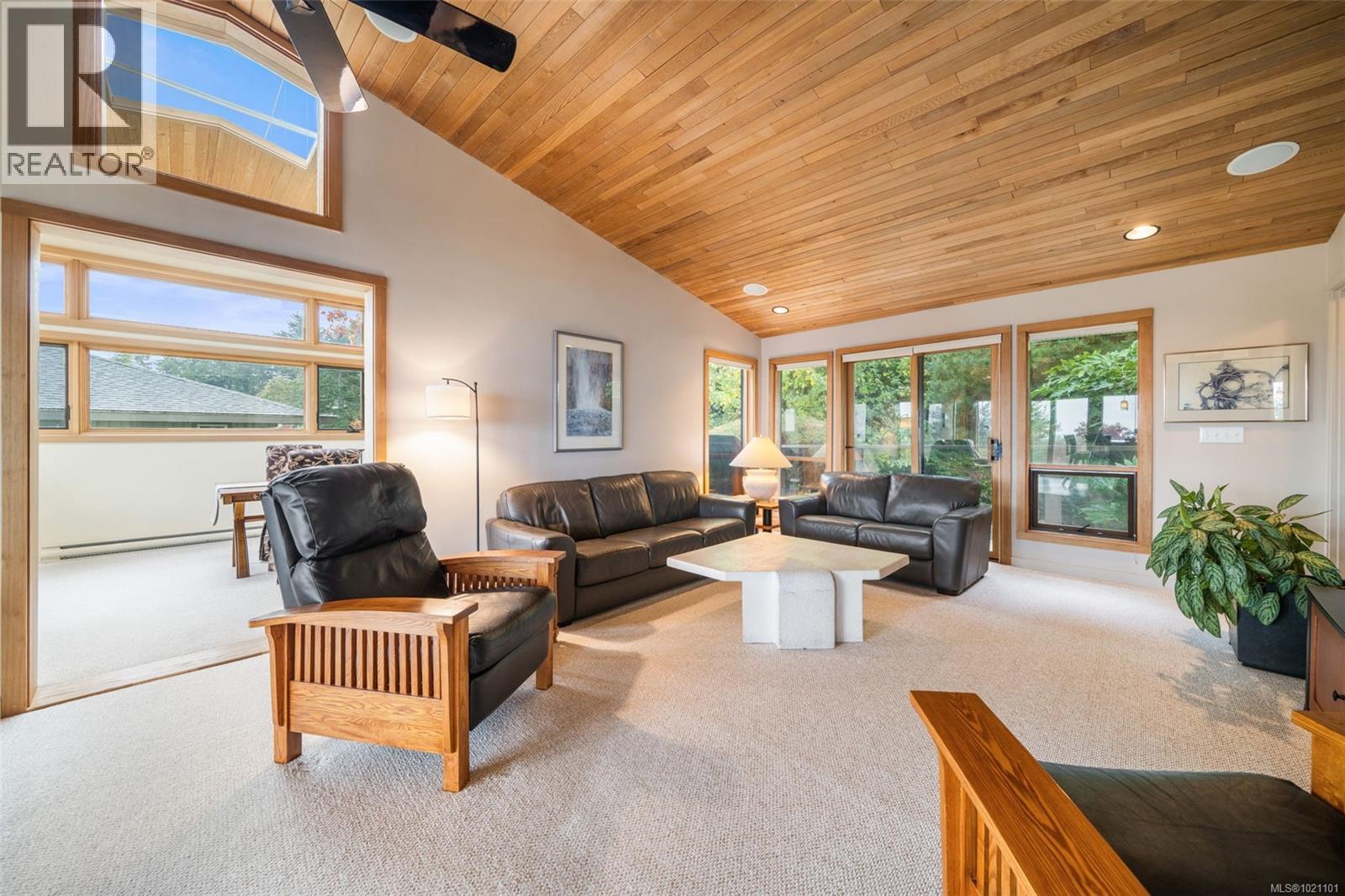  2923 Mt. Baker View Road, Saanich