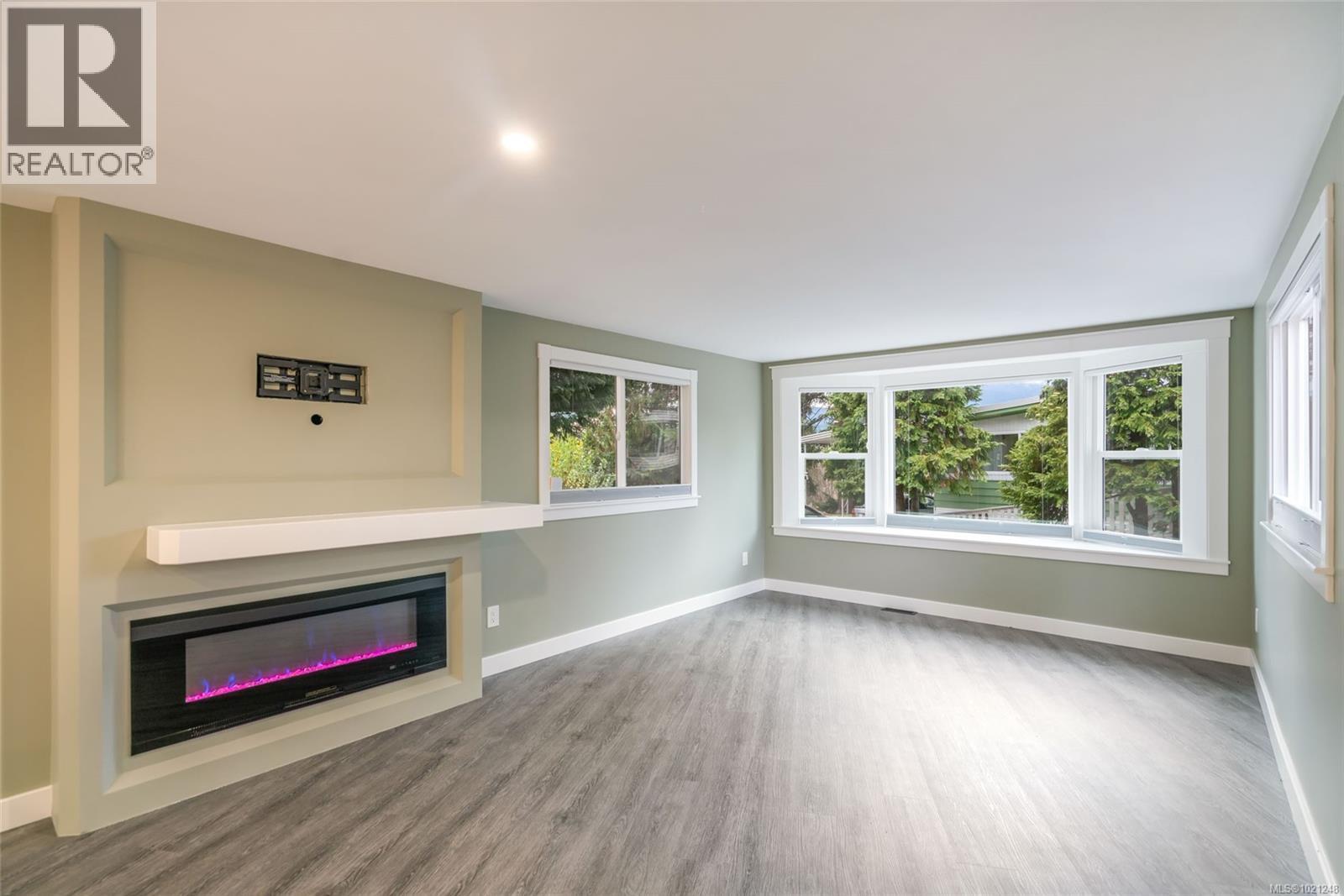 #34 80 Fifth St - 12