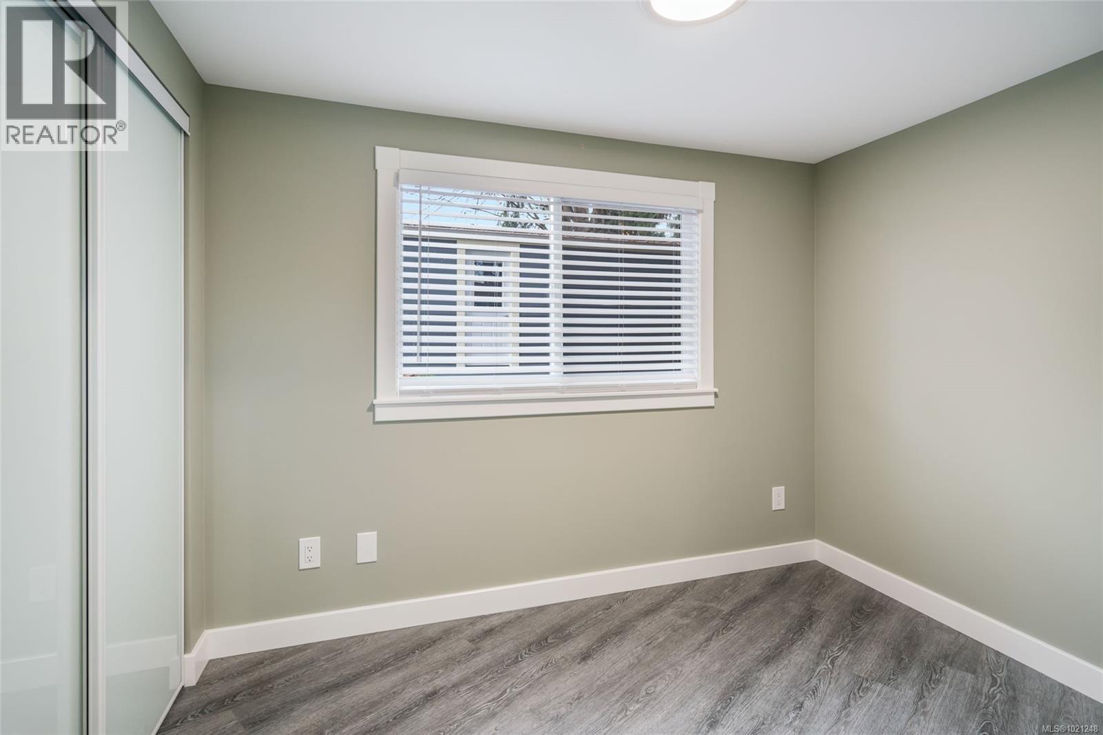 #34 80 Fifth St - 27